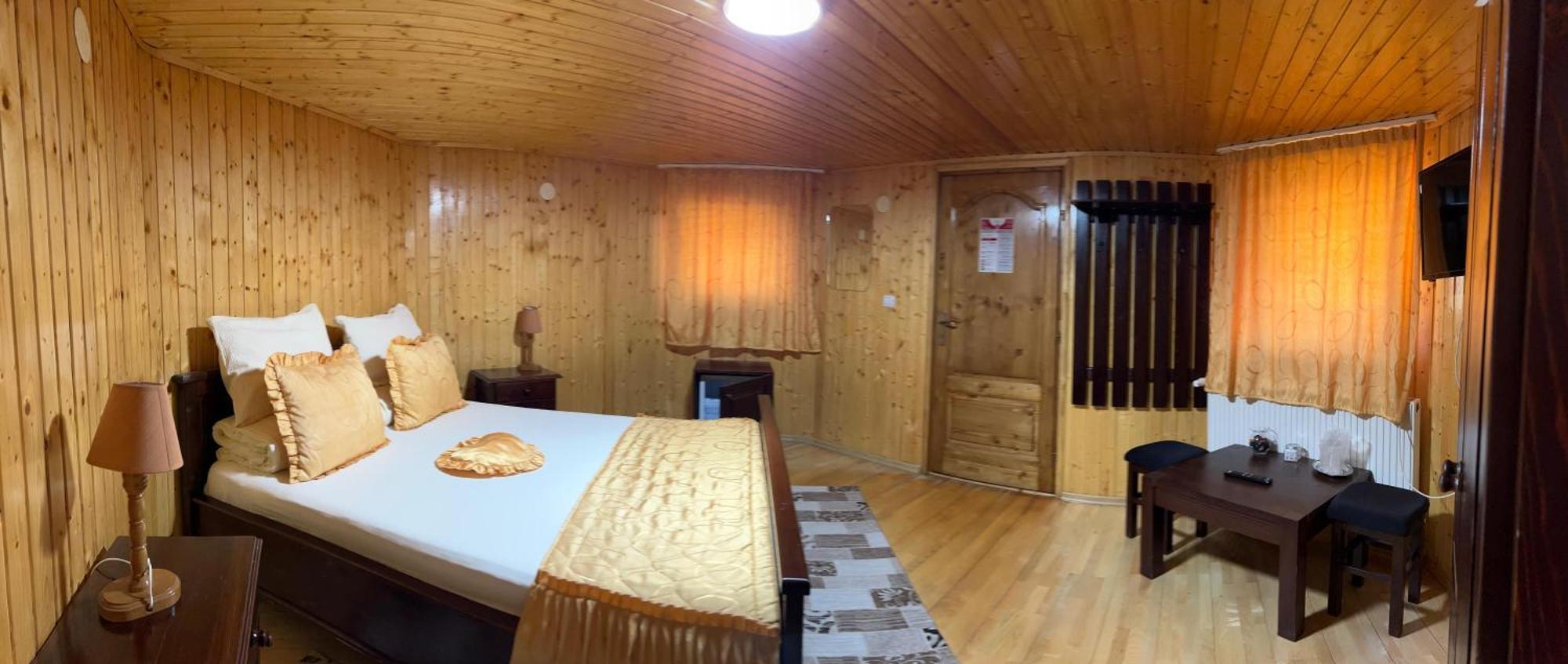 Отель Podul Cetatii Sebesel Экстерьер фото