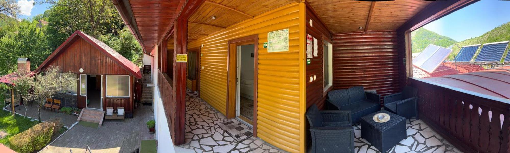 Отель Podul Cetatii Sebesel Экстерьер фото